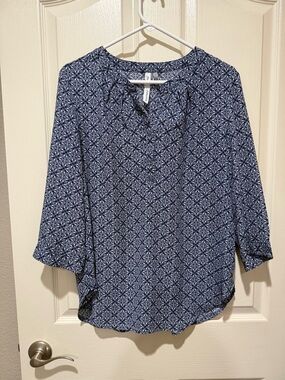 NY Collection Navy Blue Printed Blouse